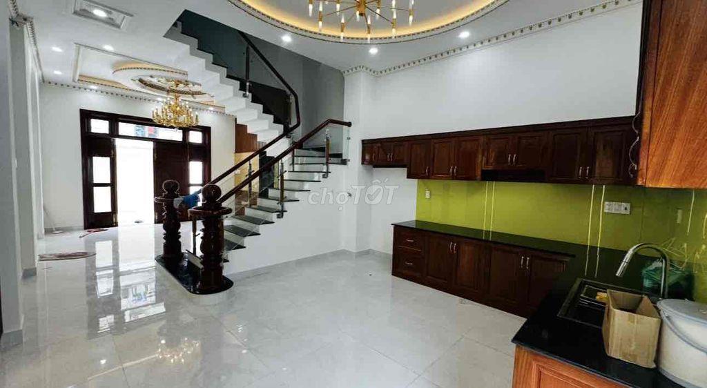 Nhà cần bán