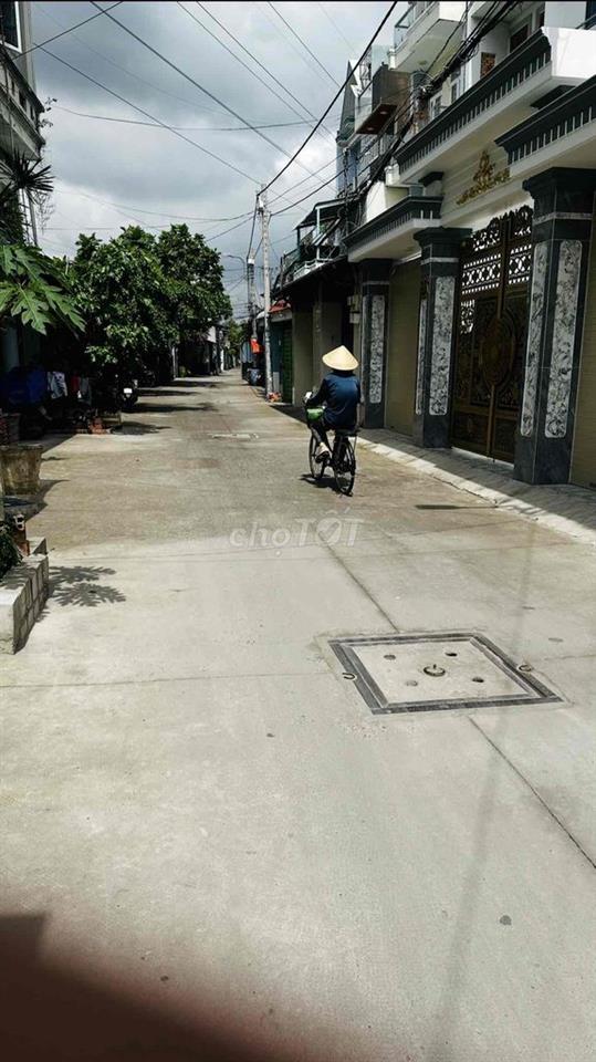 Nhà cần bán