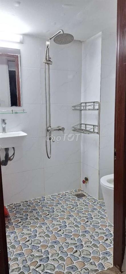 Cần thuê căn hộ gấp,giá siêu rẻ.