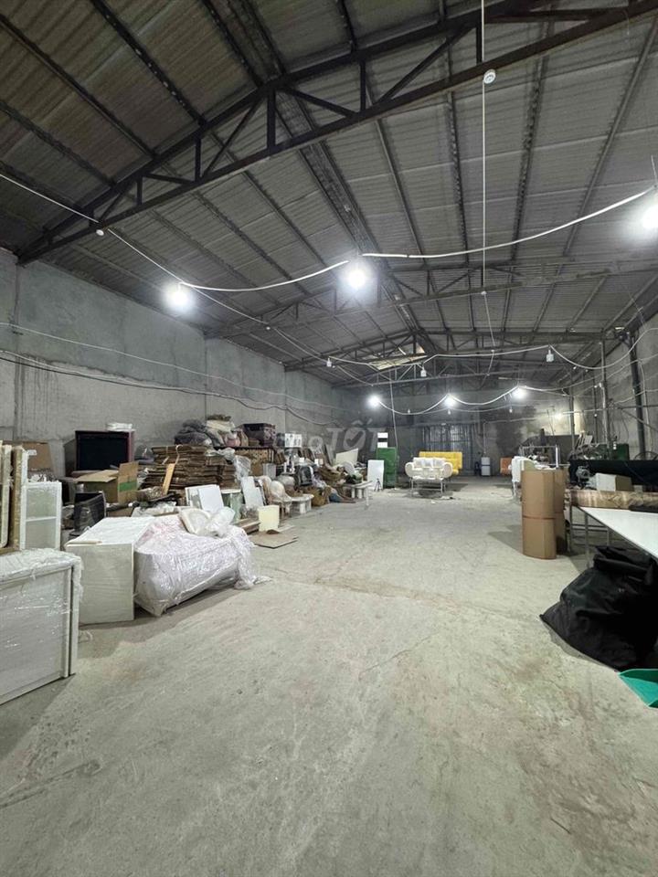 CHO THUÊ MẶT BẰNG XƯỞNG 600m2
