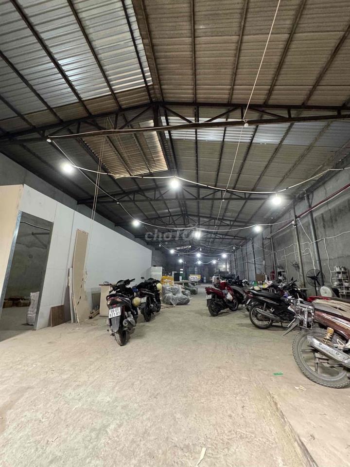 CHO THUÊ MẶT BẰNG XƯỞNG 600m2