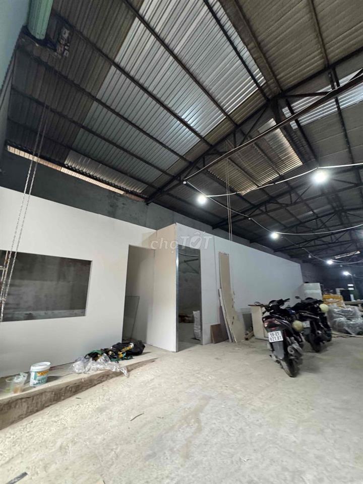 CHO THUÊ MẶT BẰNG XƯỞNG 600m2