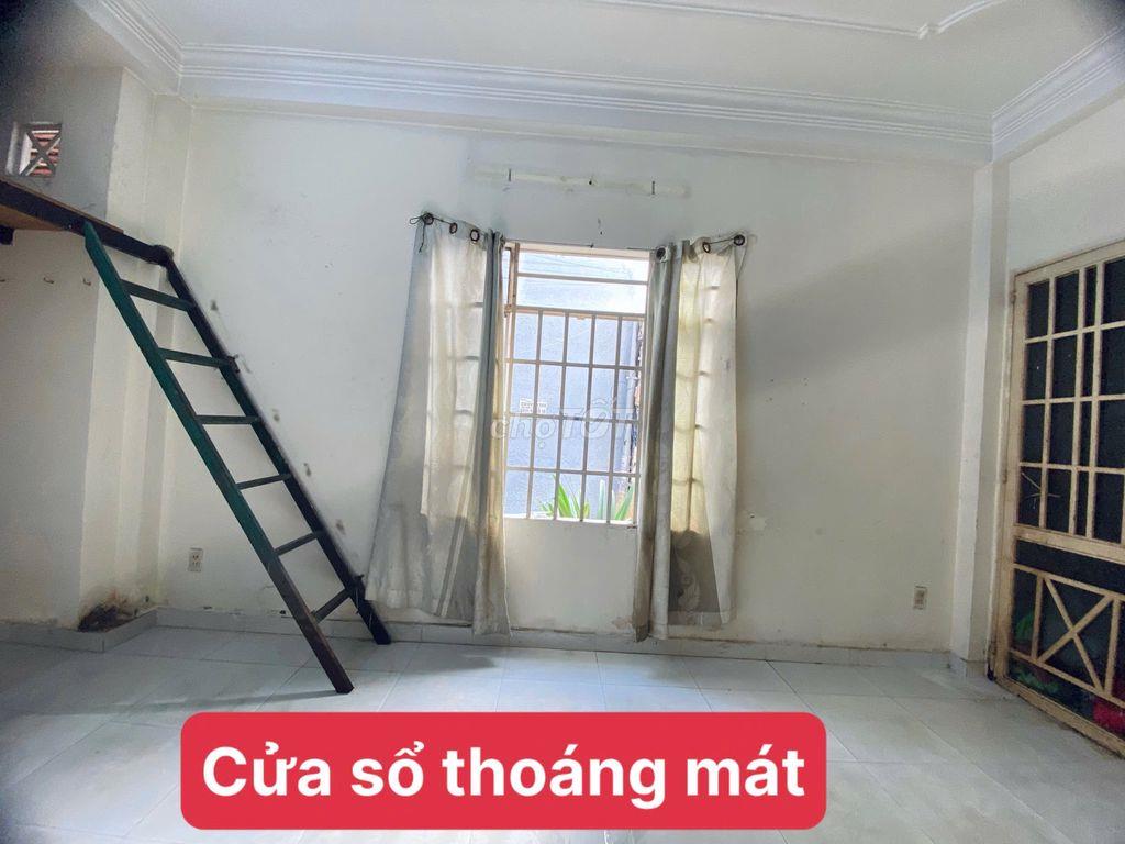 Mặt Tiền 32m2 có gác Hẻm Ôtô được ở lại 120 Nguyễn Văn Đậu Bình Thạnh