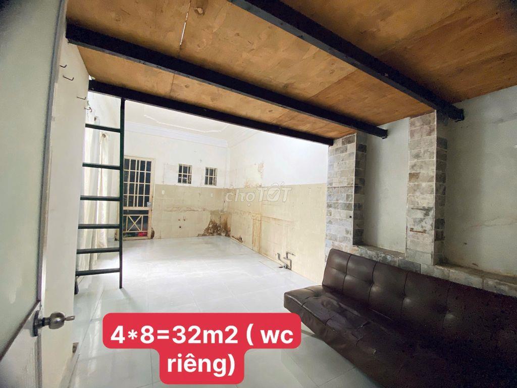 Mặt Tiền 32m2 có gác Hẻm Ôtô được ở lại 120 Nguyễn Văn Đậu Bình Thạnh