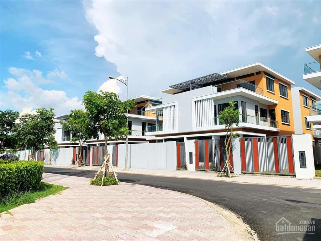 Bán gấp biệt thự kđt phú cường giá chỉ 5,3 tỷ 10,5m x24m, kết cấu 2 lầu