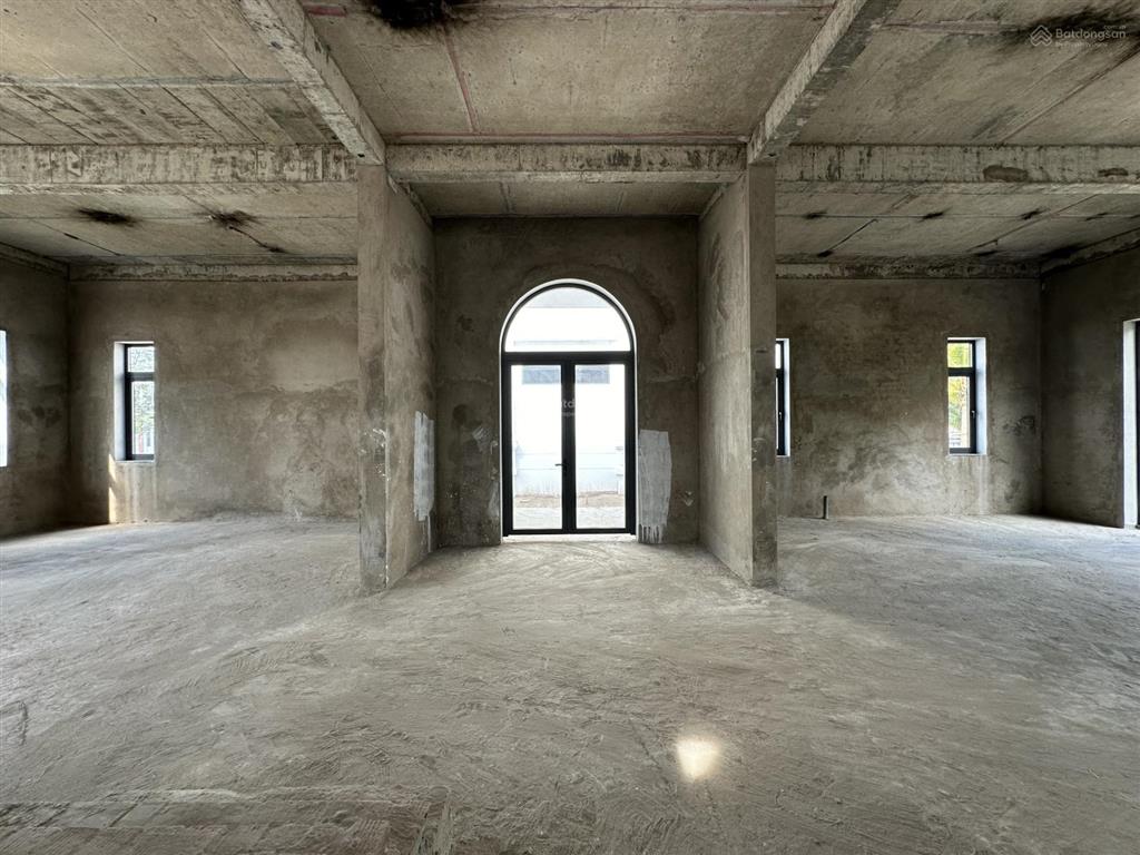 Bán gấp biệt thự kđt phú cường giá chỉ 5,3 tỷ 10,5m x24m, kết cấu 2 lầu