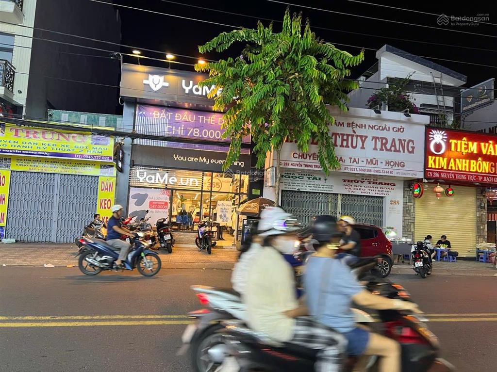 Bán nhà mặt phố tại 303, nguyễn trung trực, vĩnh bảo, rạch giá, 15,2 tỷ, 150m2 chỉ với giá ưu đãi