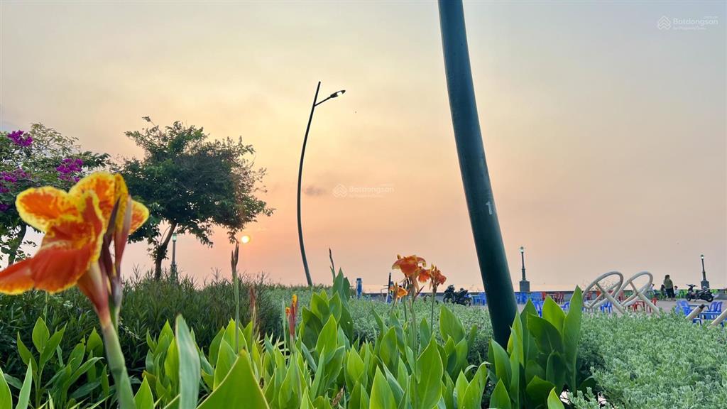 Bán 4 lô góc 2 mặt tiền đường tôn đức thắng view biển rạch giá