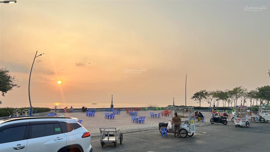 Bán 4 lô góc 2 mặt tiền đường tôn đức thắng view biển rạch giá