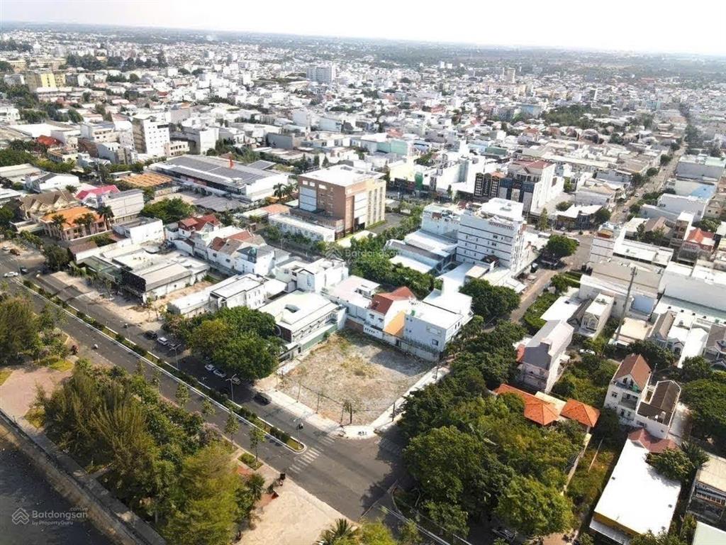 Bán 4 lô góc 2 mặt tiền đường tôn đức thắng view biển rạch giá