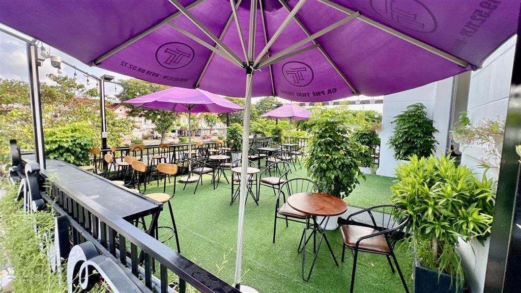 Biệt thự góc 2 mặt tiền kết hợp vừa ở vừa kinh doanh quán coffee doanh thu cao cần bán giá tốt