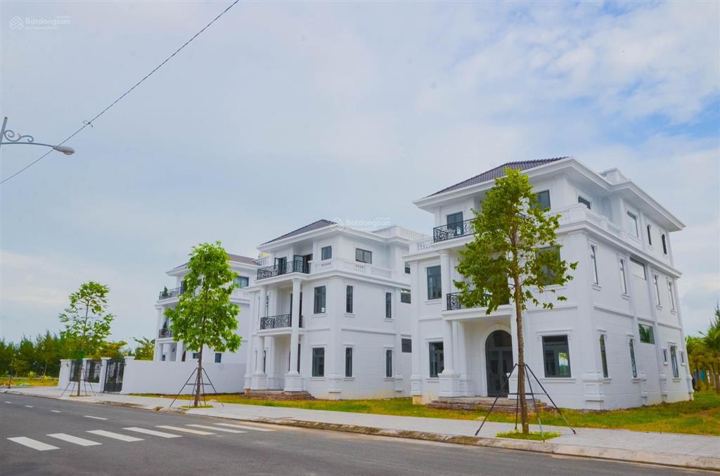 Biệt thự đơn lập view biển rạch giá, 16 x 27m, 1 trệt 2 lầu, giá chỉ 10,4 tỷ bán gấp