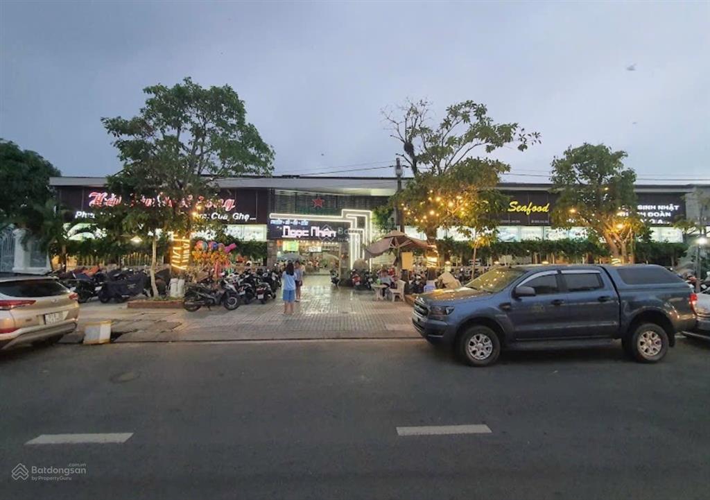 5 nền mặt tiền tôn đức thắng view biển giá tốt diện tích 37.5m x 35m giá 35 tỷ