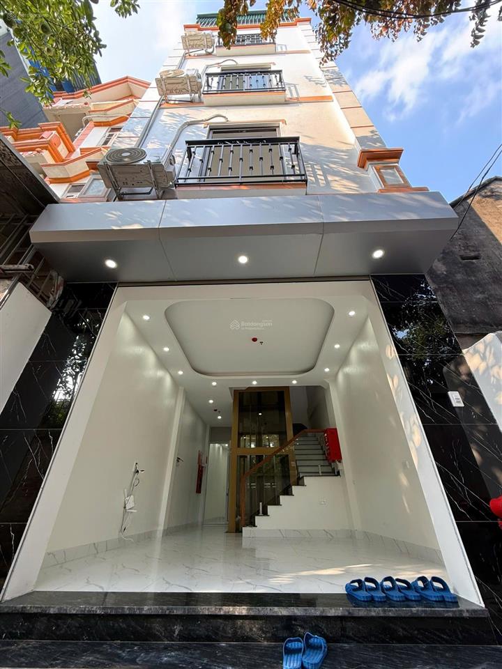Bán nhà phố xốm  hà đông, gần đh đại nam, 53,1m2, thang máy, 8,3 tỷ, giảm sốc