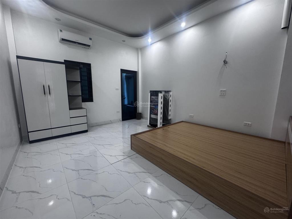 Bán nhà phố xốm  hà đông, gần đh đại nam, 53,1m2, thang máy, 8,3 tỷ, giảm sốc