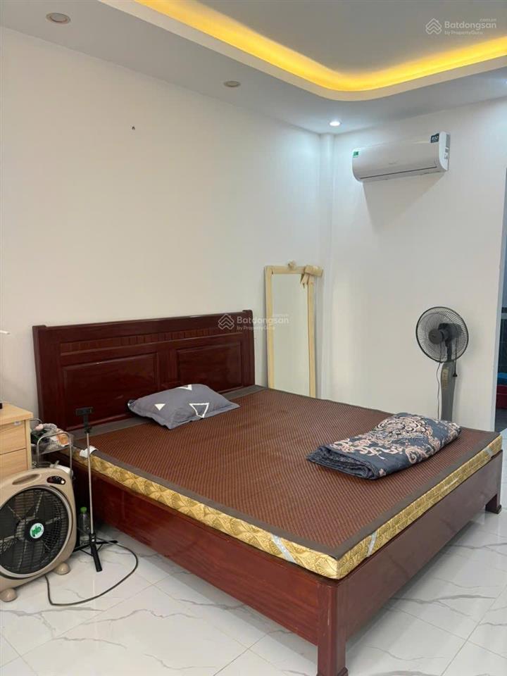 Cắt lỗ 2 tỷ, cc cần bán nhà ktt phân lô ba la, hà đông, 44m2, 8,5 tỷ, oto, thang máy