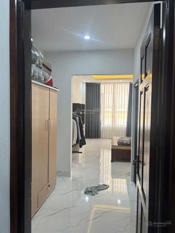 Cắt lỗ 2 tỷ, cc cần bán nhà ktt phân lô ba la, hà đông, 44m2, 8,5 tỷ, oto, thang máy