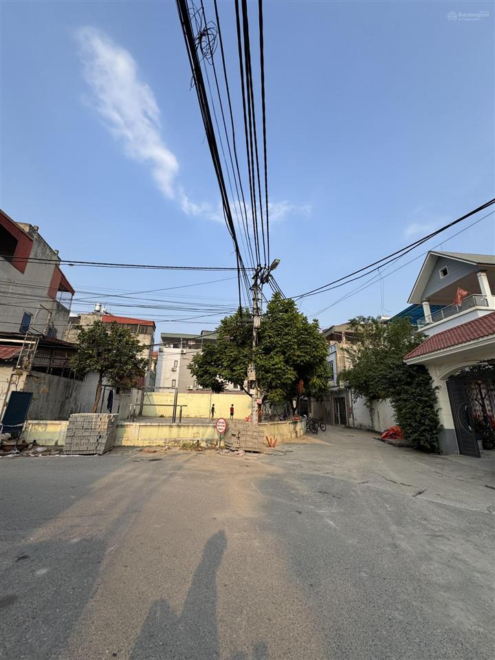 Chỉ hơn 5 tỷ có nhà mới xây độc lập, thang máy tại phố xốm  hà đông, 34m2, oto gần nhà, lô góc