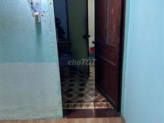 phòng đúc nhà đúc lầu một 12m2
