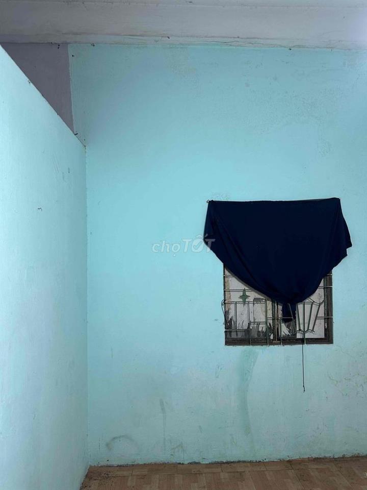 phòng đúc nhà đúc lầu một 12m2