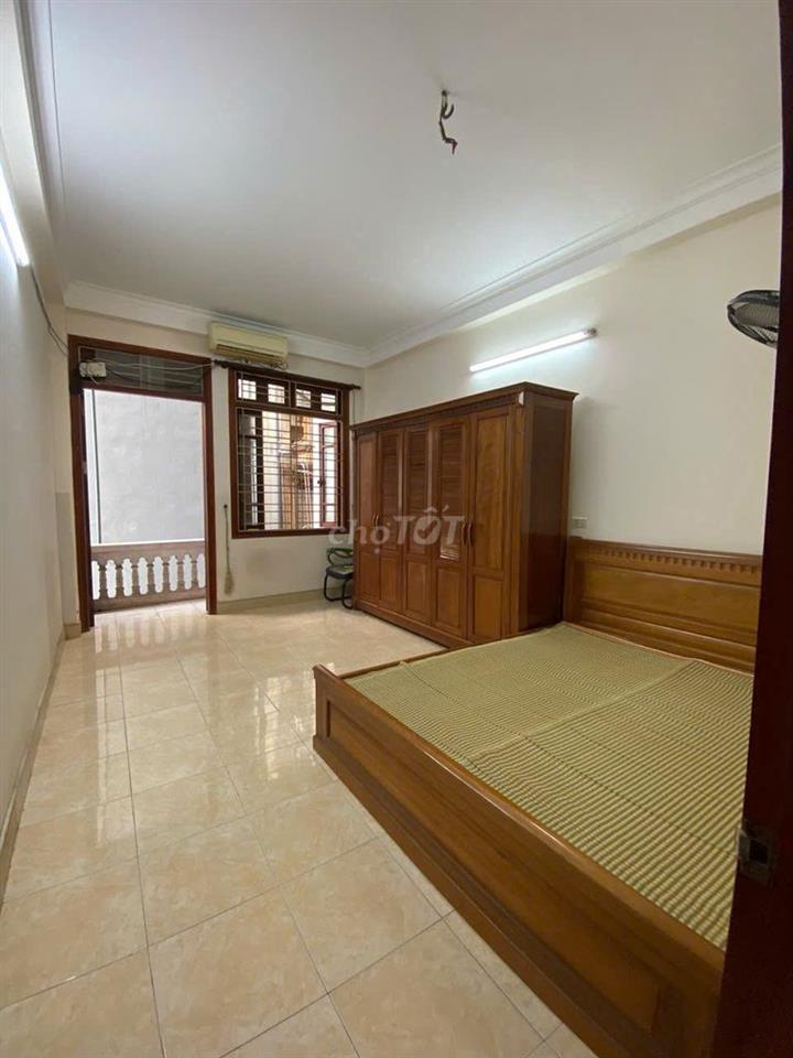 Cho thuê phòng trọ 18m2 ở Cầu Giấy