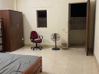 Cho thuê phòng trọ 16m2 ở Yên Hòa Cầu Giấy