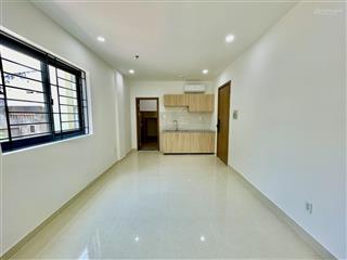 Phòng ngay 429 lê văn việt cửa sổ lớn, giá rẻ  gần kcnc full nội thất  hầm xe  tháng máy