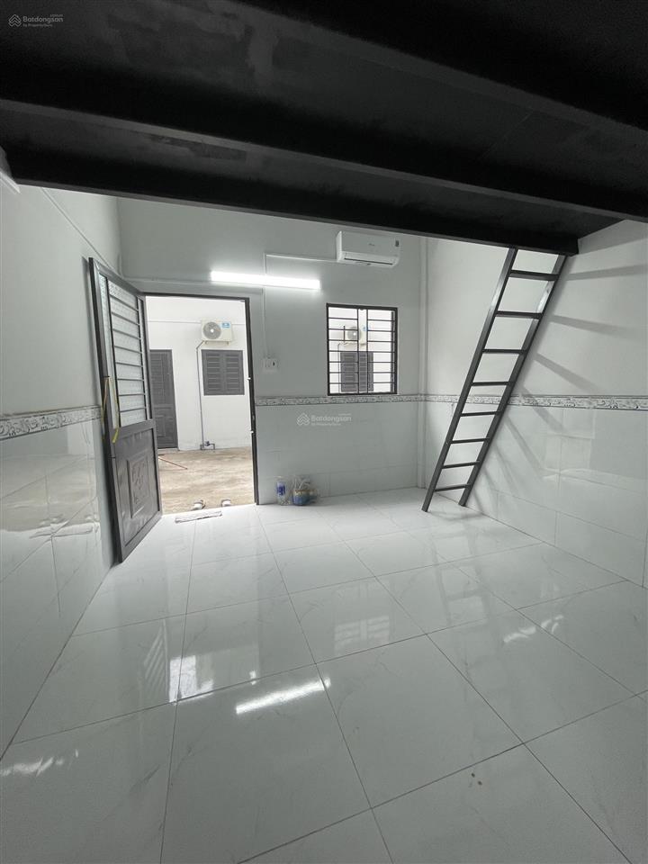 Phòng trọ gác cao 27m² ngay 359 đỗ xuân hợp  công thương  cao đẳng kỹ nghệ ii