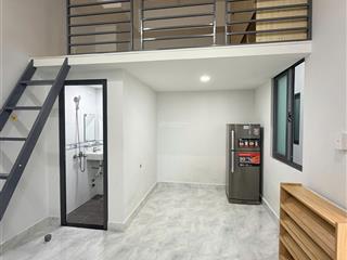Căn hộ có gác, cửa sổ ngoài cực thoáng  ngay lê văn việt, sát vách khu cnc