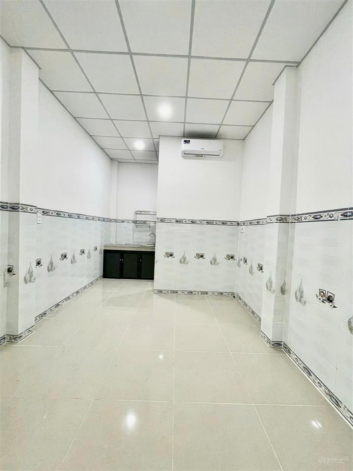 Căn studio có máy lạnh sát cđ kinh tế đối ngoại  phụ huynh yên tâm cho con đi bộ đến trường