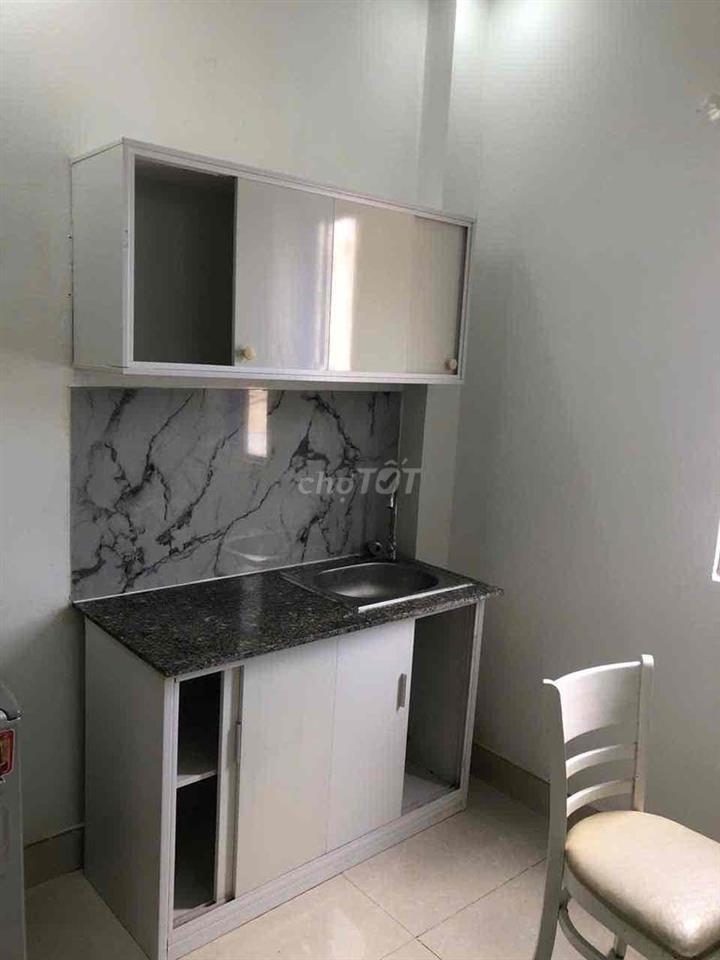 PHÒNG TRỌ NGAY VÒNG XOAY ĐẦM SEN