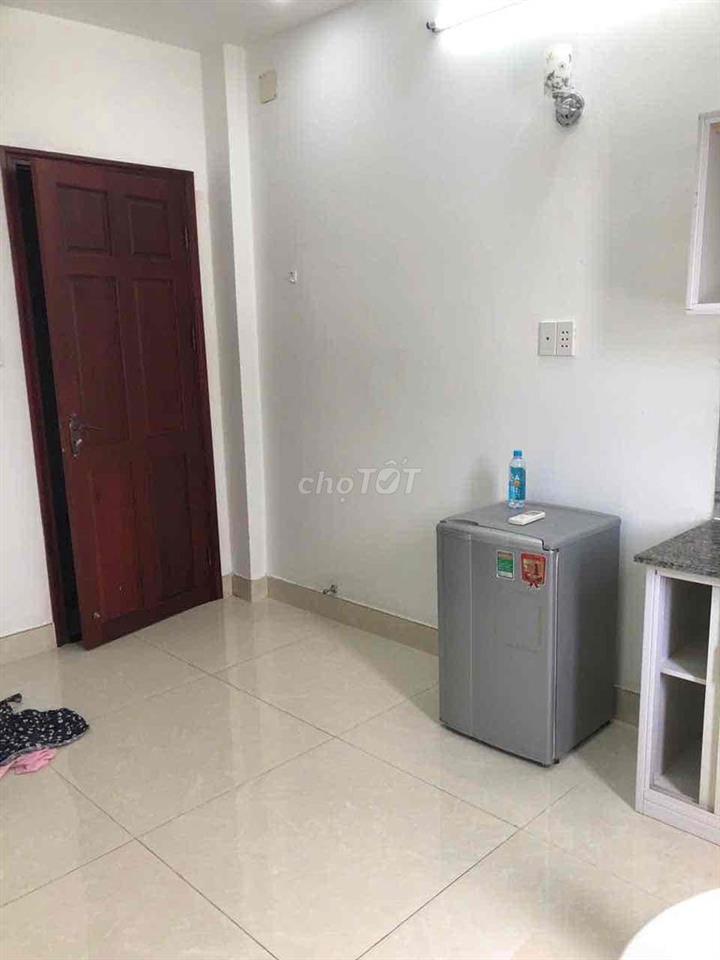 PHÒNG TRỌ NGAY VÒNG XOAY ĐẦM SEN