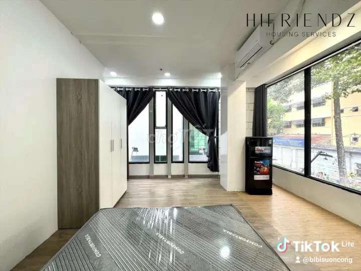 phòng mới full nội thất..đối diện trường đại học sài gòn giáp quận 1..