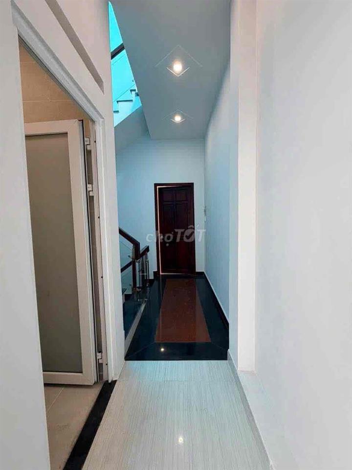 Nhà hẻm xe tải Nguyễn Văn Khối, Gò Vấp gấp bán