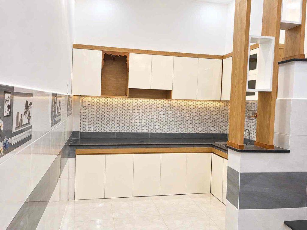 Tân Hưng Quận 7 hẻm xe hơi 32m2 2 tầng 4 tỷ hơn