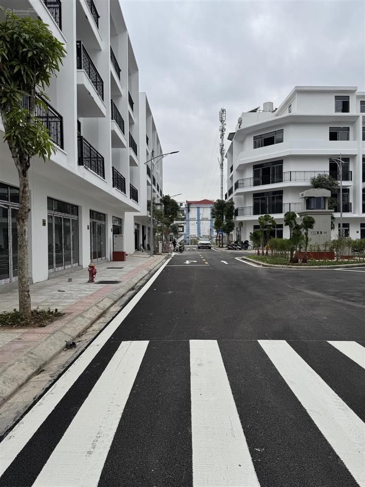 Mua ngay giai đoạn này để đón sóng đầu khu vực mạn phía nam tp