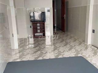 nhà rất sạch sẽ ở yên tịnh An ninh tốt có mấy lạnh 