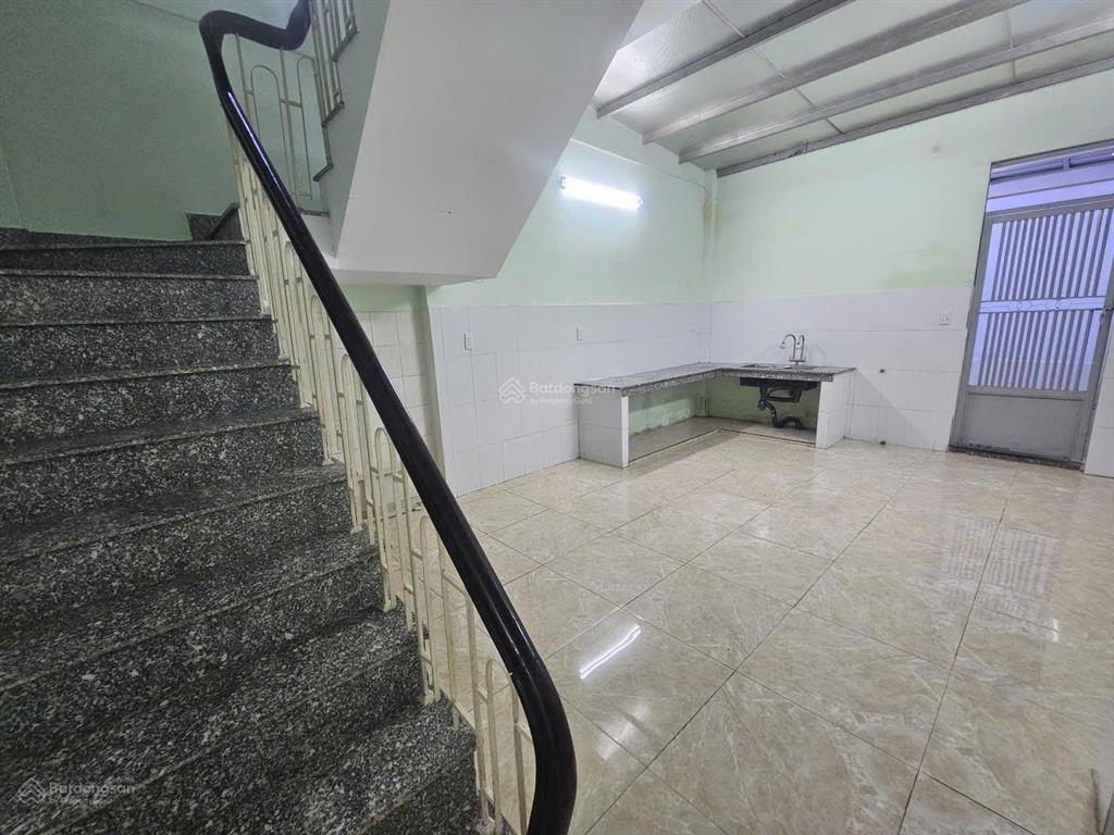 Chính chủ cho thuê văn phòng tô hiến thành, 1 trệt + 1 lầu chỉ 32tr/ tháng