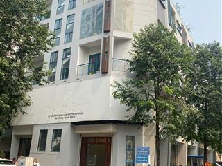 Cho thuê nhà tố hữu  vạn phúc  hà đông. 110m2 x 6t, 1 tum, lô góc mt 20m, chia phòng, thang máy