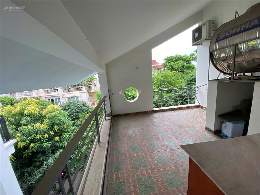 Cho thuê nhà kđt yên hòa  cầu giấy, 75m2 x 4 tầng 1 hầm, mt 7m, đầy đủ đh, nl, ô tô đỗ cửa,...