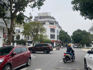 Cho thuê nhà phố hàm nghi  mỹ đình  ntl, 95m2 x 6 tầng, mt 6m, thông sàn, thang máy, pccc