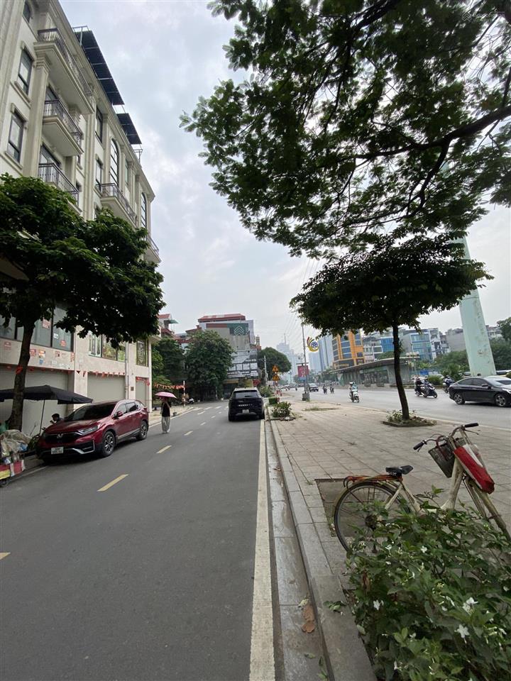 Cho thuê lk himlam  tố hữu  hà đông, 100m2 x 7 tầng, mt 7m. thông sàn, thang máy, pccc,...