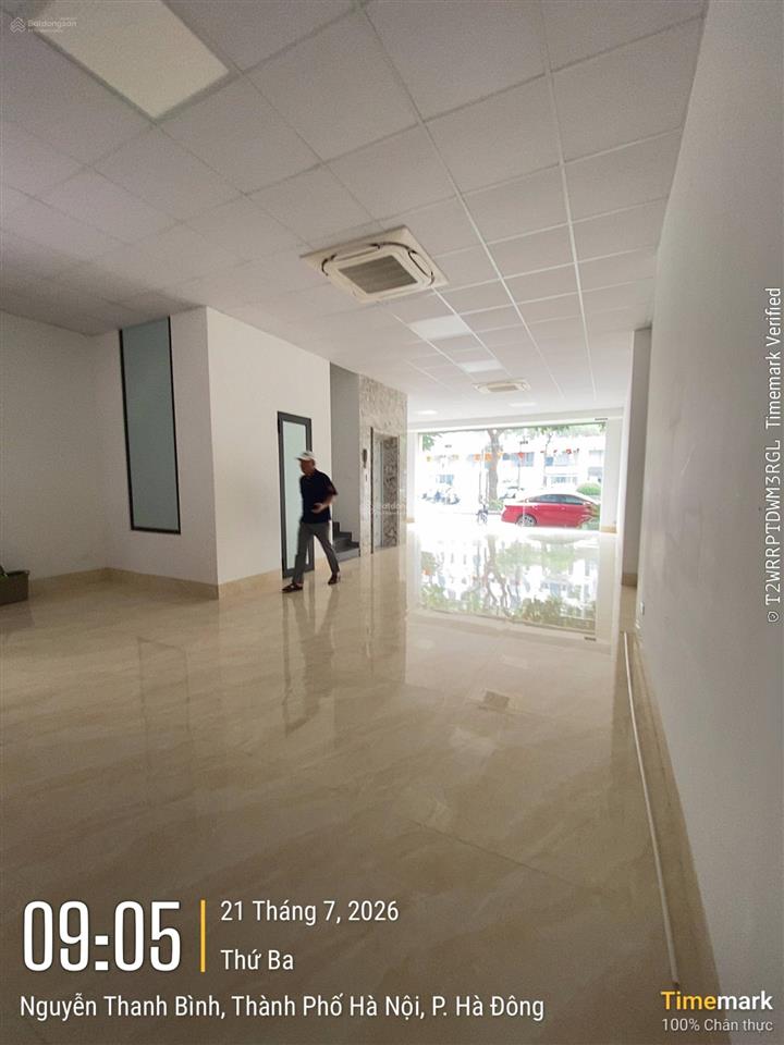 Cho thuê nhà phố tố hữu  hà đông. 100m2 x 7 tầng, mt 7m. thông sàn, thang máy, pccc, đh, nl,...