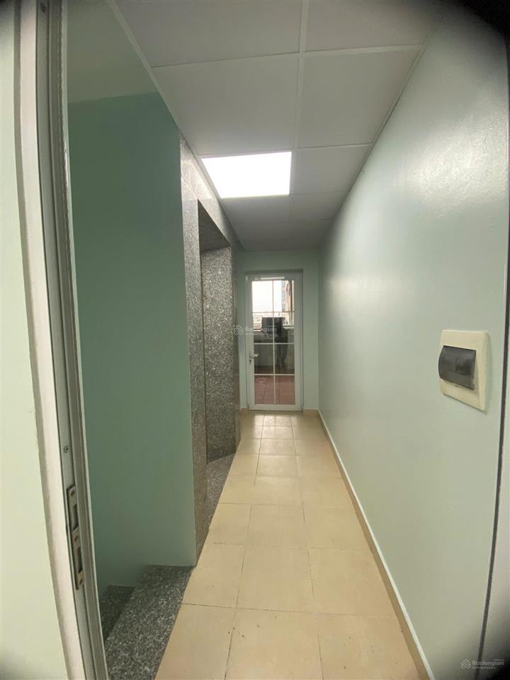 Cho thuê nhà nguyễn tuân  thanh xuân, 70m2 x 6t, mt 5m, chia 2 phòng/tầng, thang máy, đh, nl