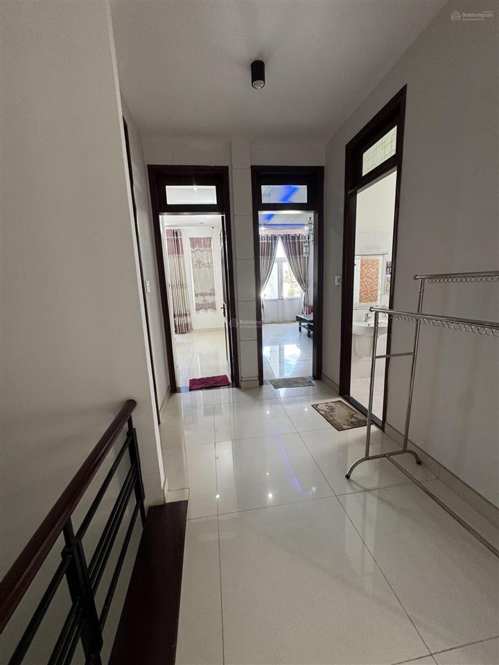 Bán nhanh biệt thự phố 3 tầng trung tâm hải châu 2 mặt tiền kiệt hiếm có