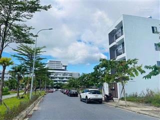 Bán gấp 100m mt 6m sát cổng đhqg fpt đường ô tô tránh ql21a chỉ 3,5 tỷ