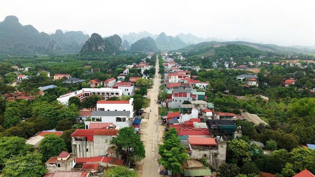 Bán gấp ngã ba hàng đồi, 80m², mt 5m, giá 300tr