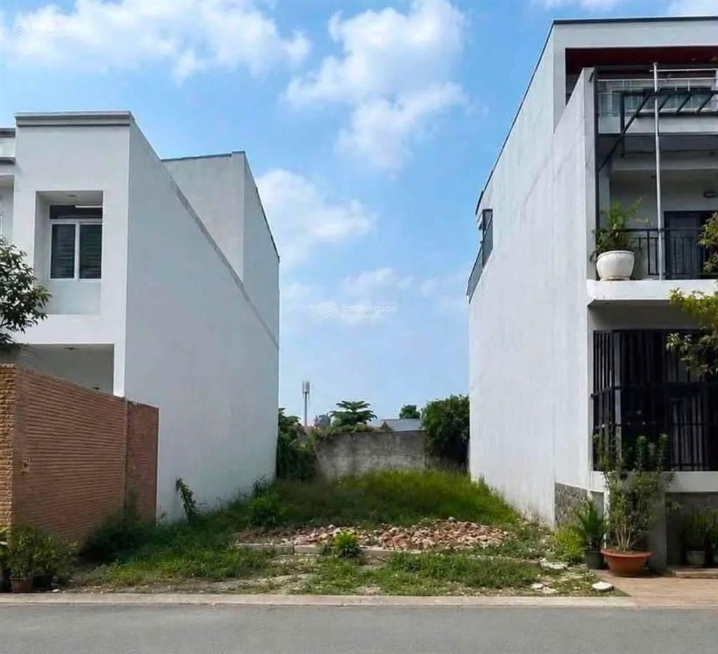 Bán gấp mảnh đất đhqg 100m mt6m ôtô tránh 2,2 tỷ