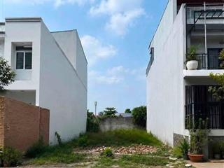 Bán gấp mảnh đất đhqg 100m mt6m ôtô tránh 2,2 tỷ