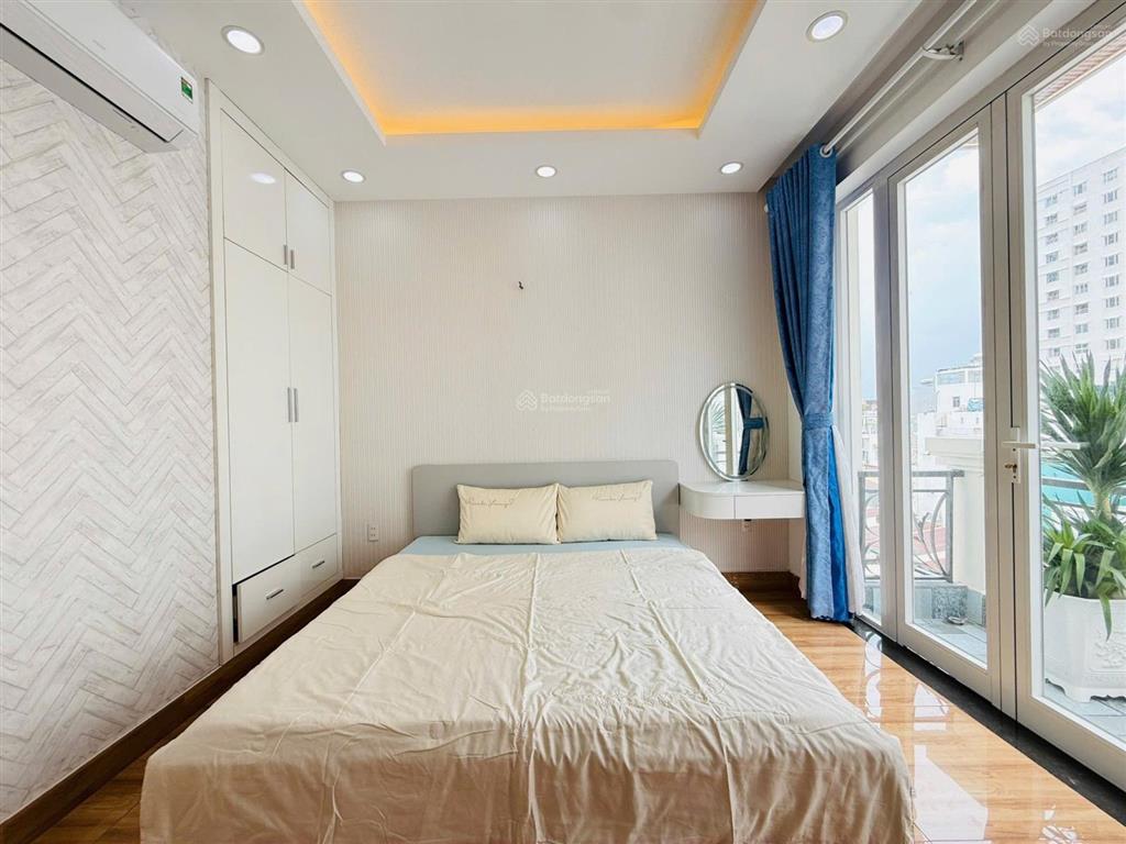 Bán nhà khu vip hoàng bật đạt hẻm 8m phường 15 tân bình